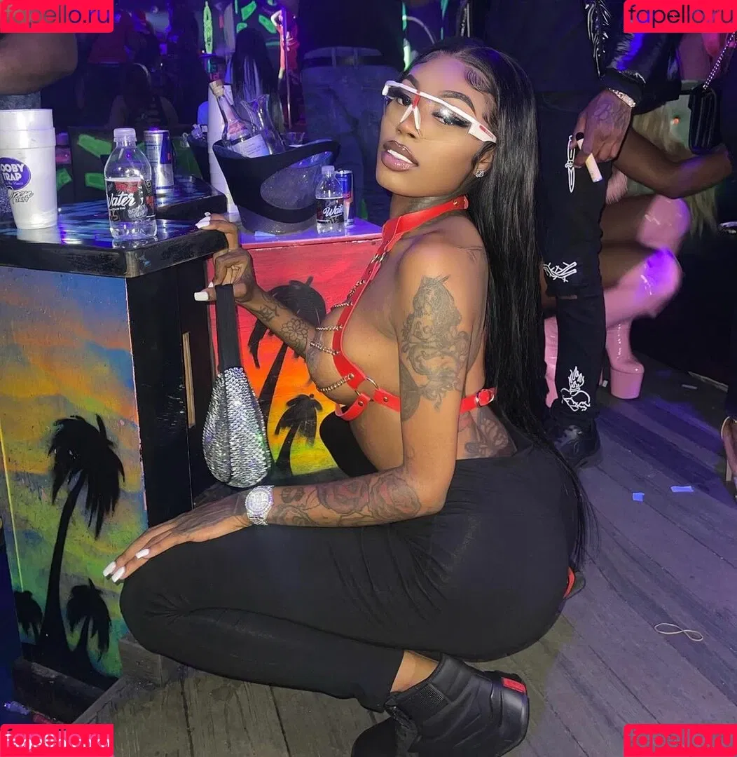 Asian Doll Onlyfans Photo Gallery 