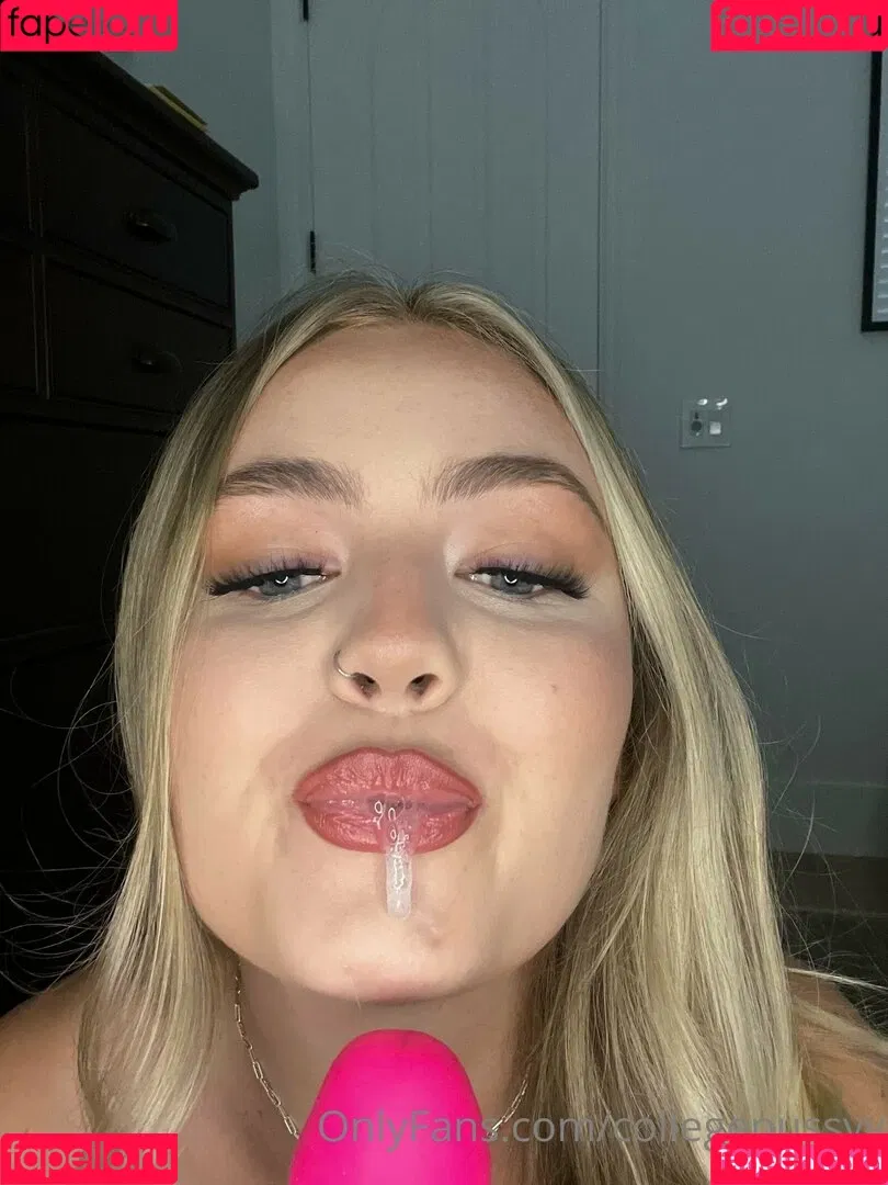 collegepussyy Onlyfans Photo Gallery 