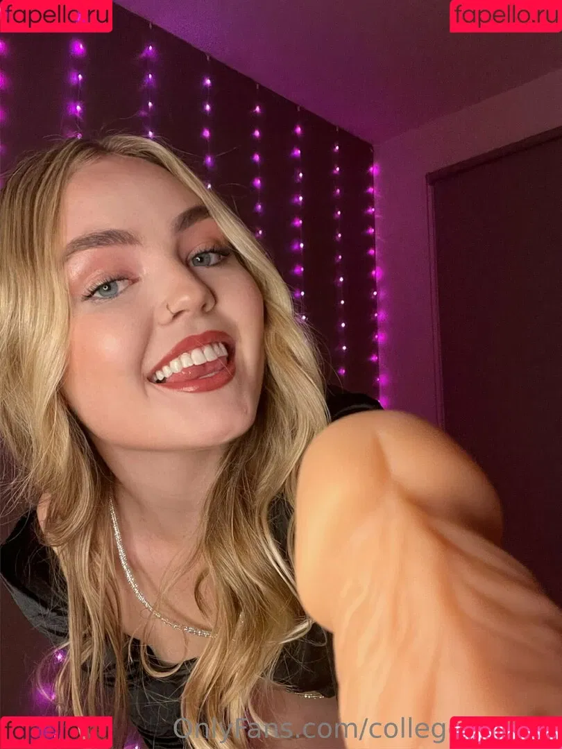 collegepussyy Onlyfans Photo Gallery 