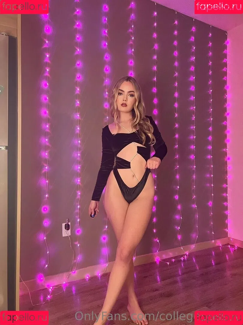 collegepussyy Onlyfans Photo Gallery 