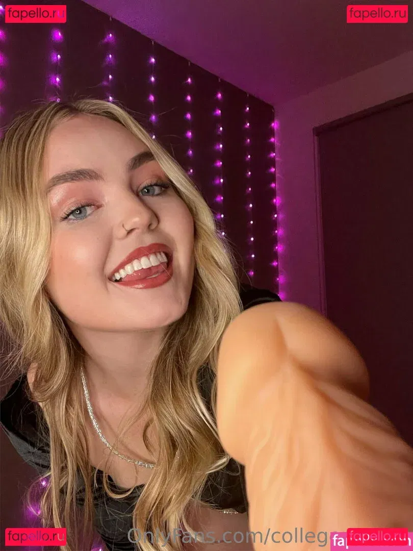 collegepussyy Onlyfans Photo Gallery 
