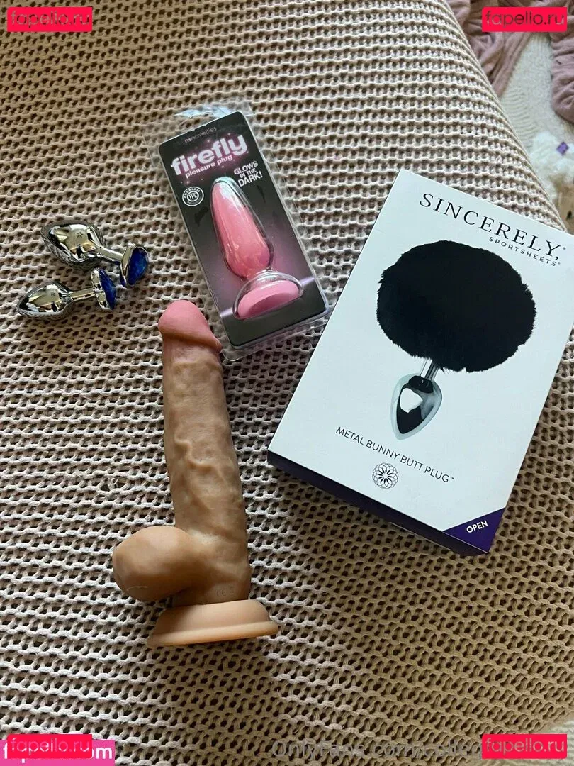 collegepussyy Onlyfans Photo Gallery 