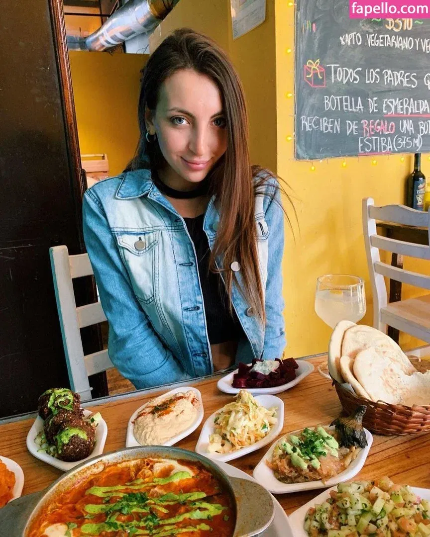 nadine-j.de Onlyfans Photo Gallery 