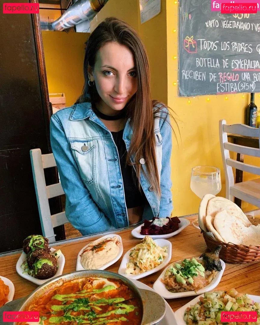 nadine-j.de Onlyfans Photo Gallery 