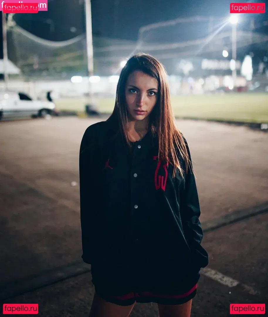 nadine-j.de Onlyfans Photo Gallery 