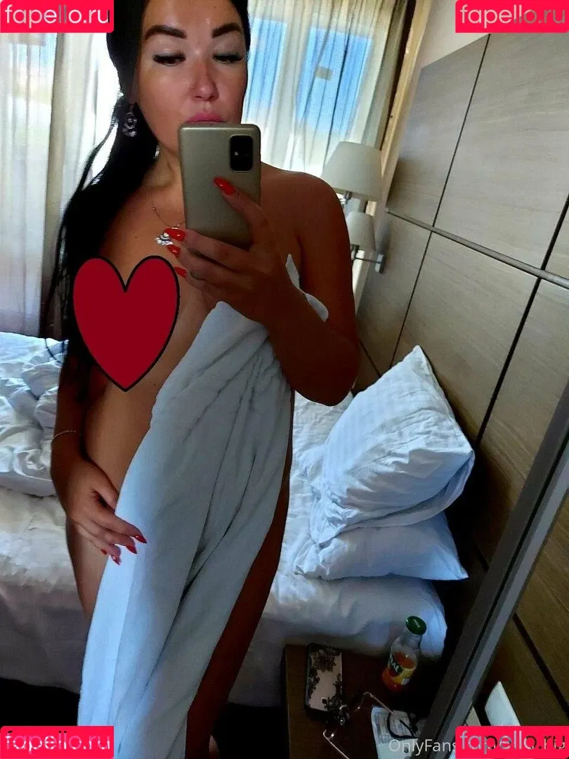 sarabig Onlyfans Photo Gallery 
