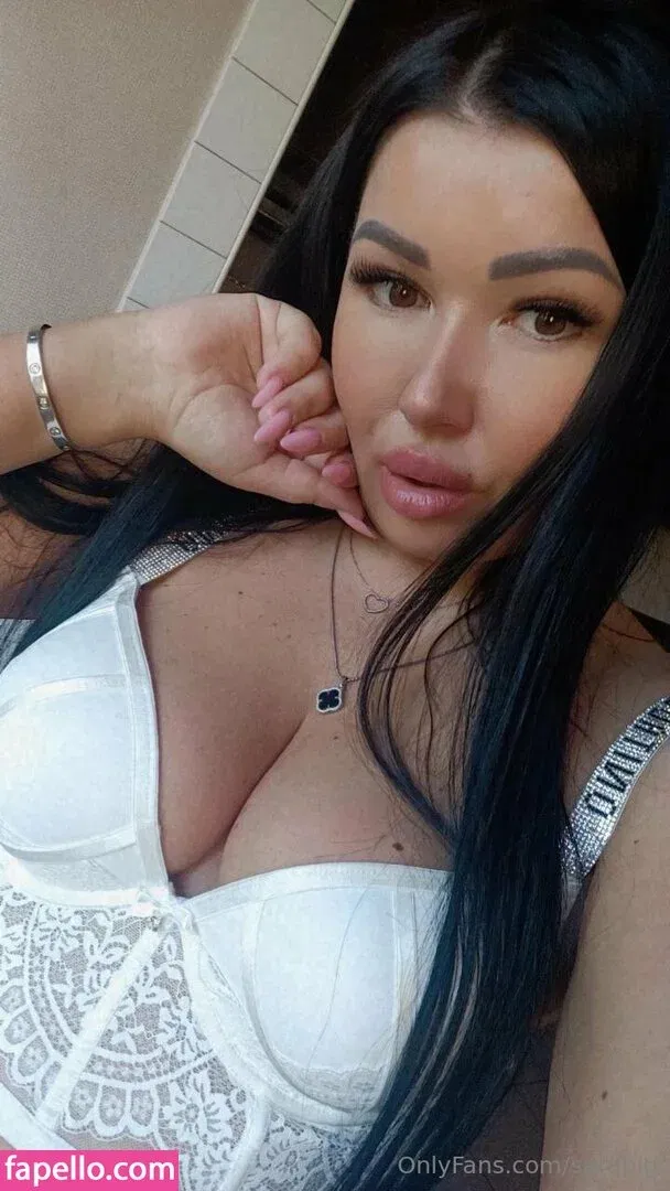 sarabig Onlyfans Photo Gallery 