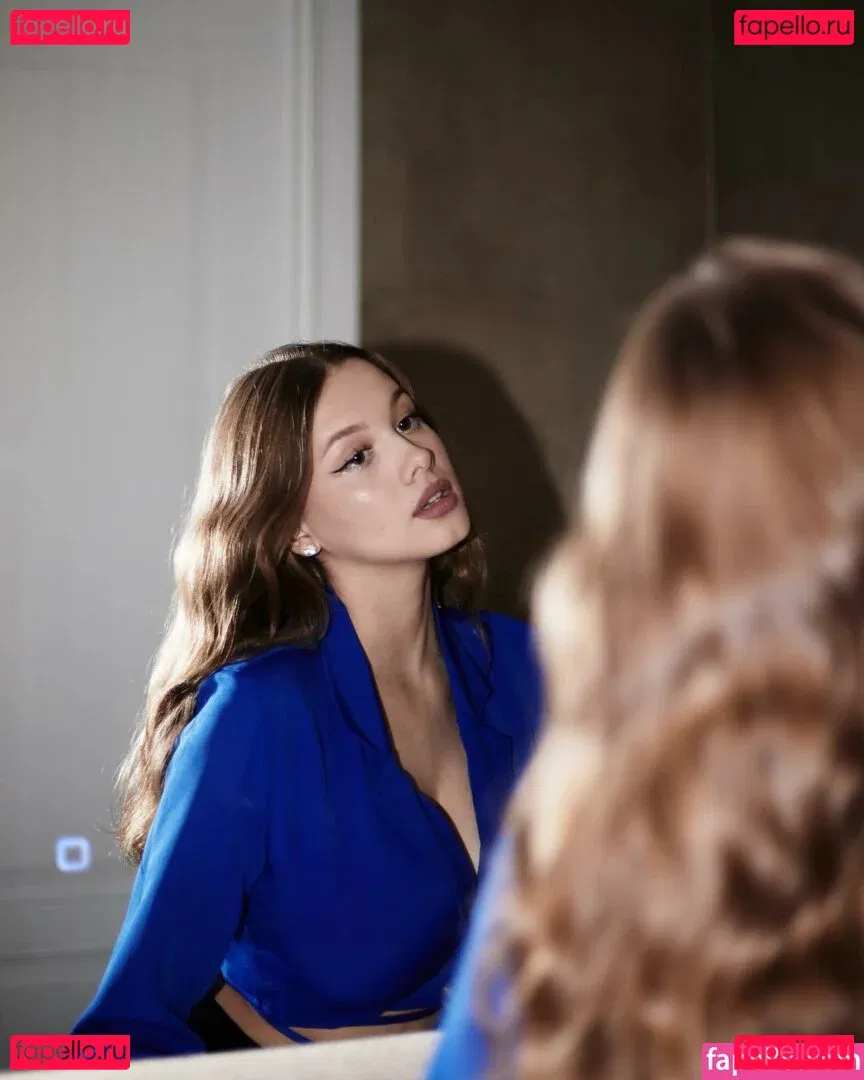 darina_cat Onlyfans Photo Gallery 