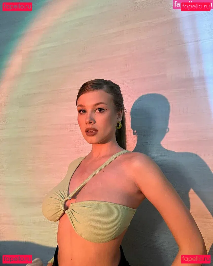 darina_cat Onlyfans Photo Gallery 