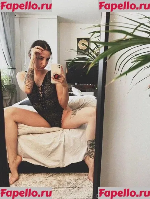 Jodie Calussi Onlyfans Photo Gallery 