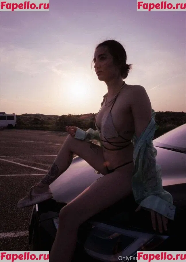 Jodie Calussi Onlyfans Photo Gallery 