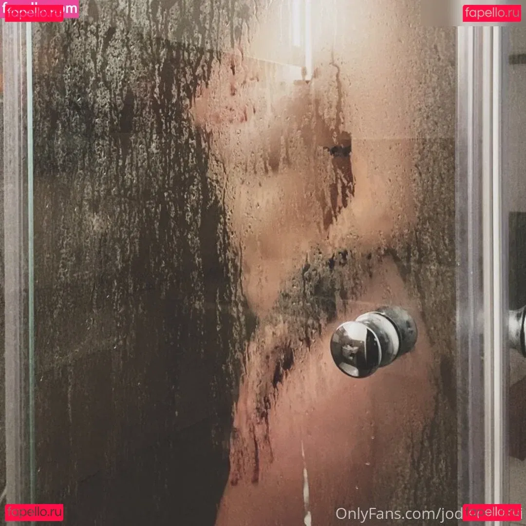 Jodie Calussi Onlyfans Photo Gallery 