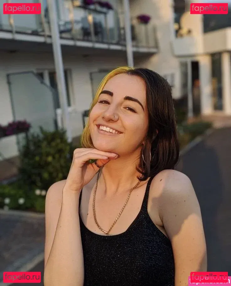 Jodie Calussi Onlyfans Photo Gallery 