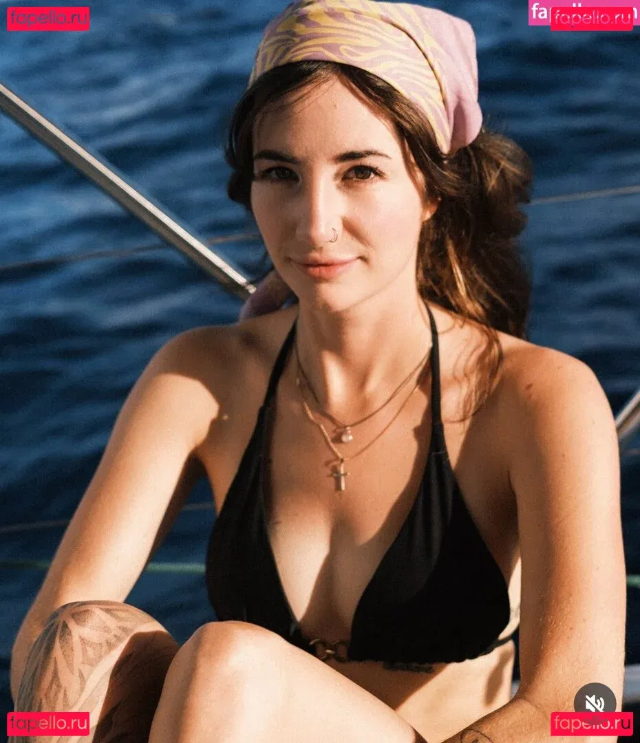 Jodie Calussi Onlyfans Photo Gallery 