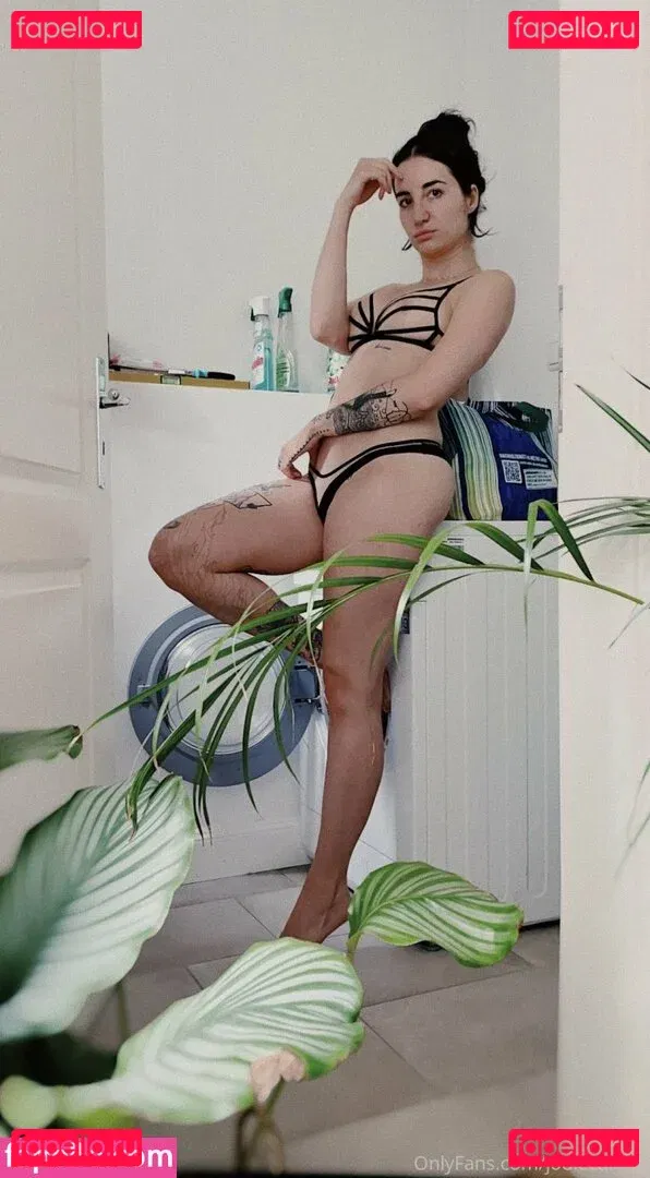 Jodie Calussi Onlyfans Photo Gallery 