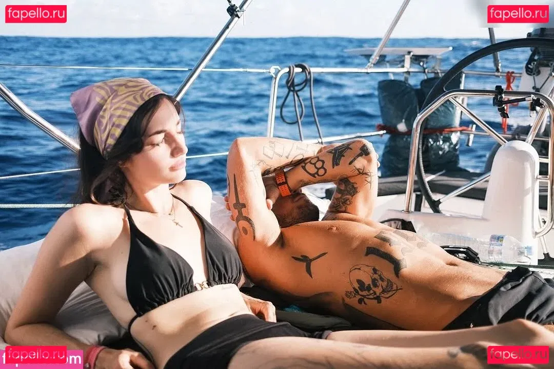 Jodie Calussi Onlyfans Photo Gallery 