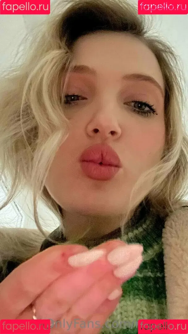 Nightlyy Onlyfans Photo Gallery 