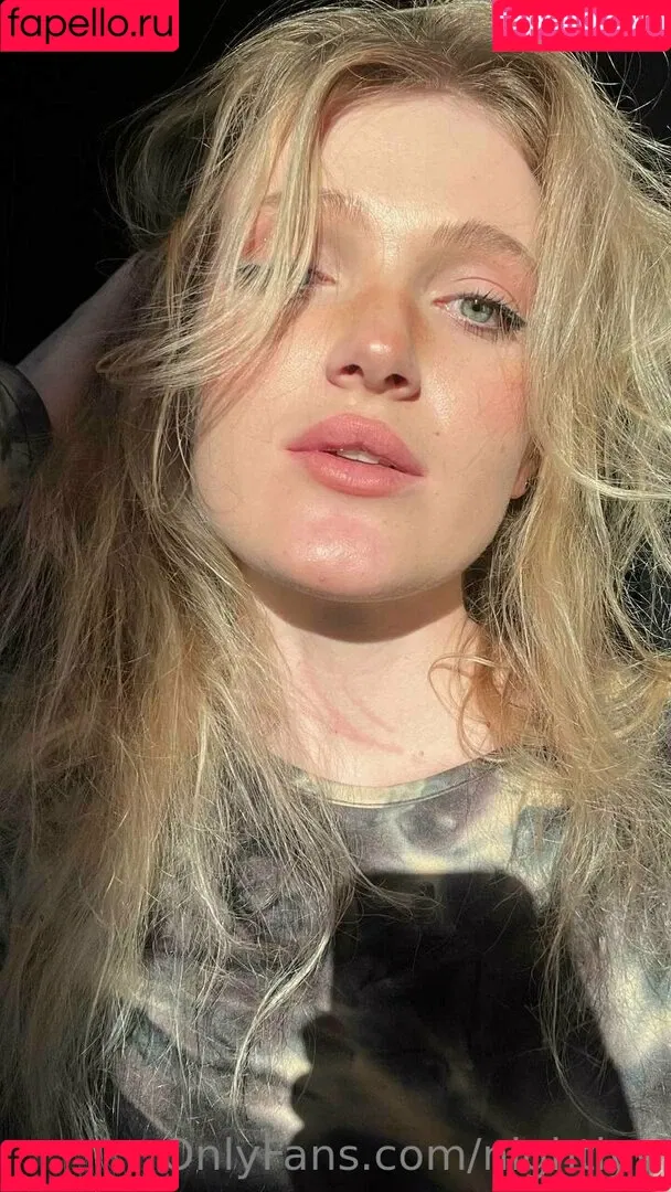 Nightlyy Onlyfans Photo Gallery 