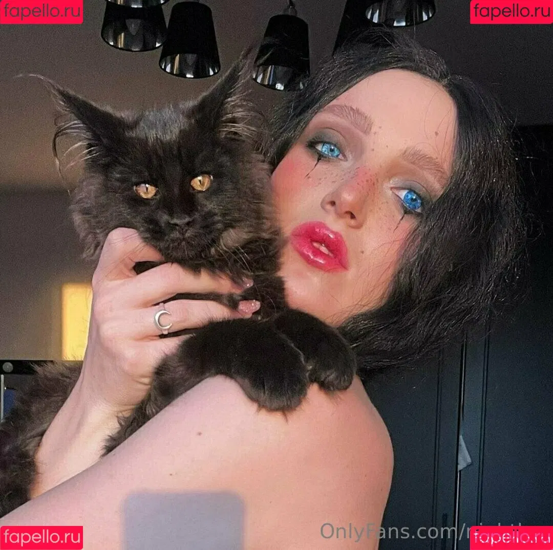 Nightlyy Onlyfans Photo Gallery 