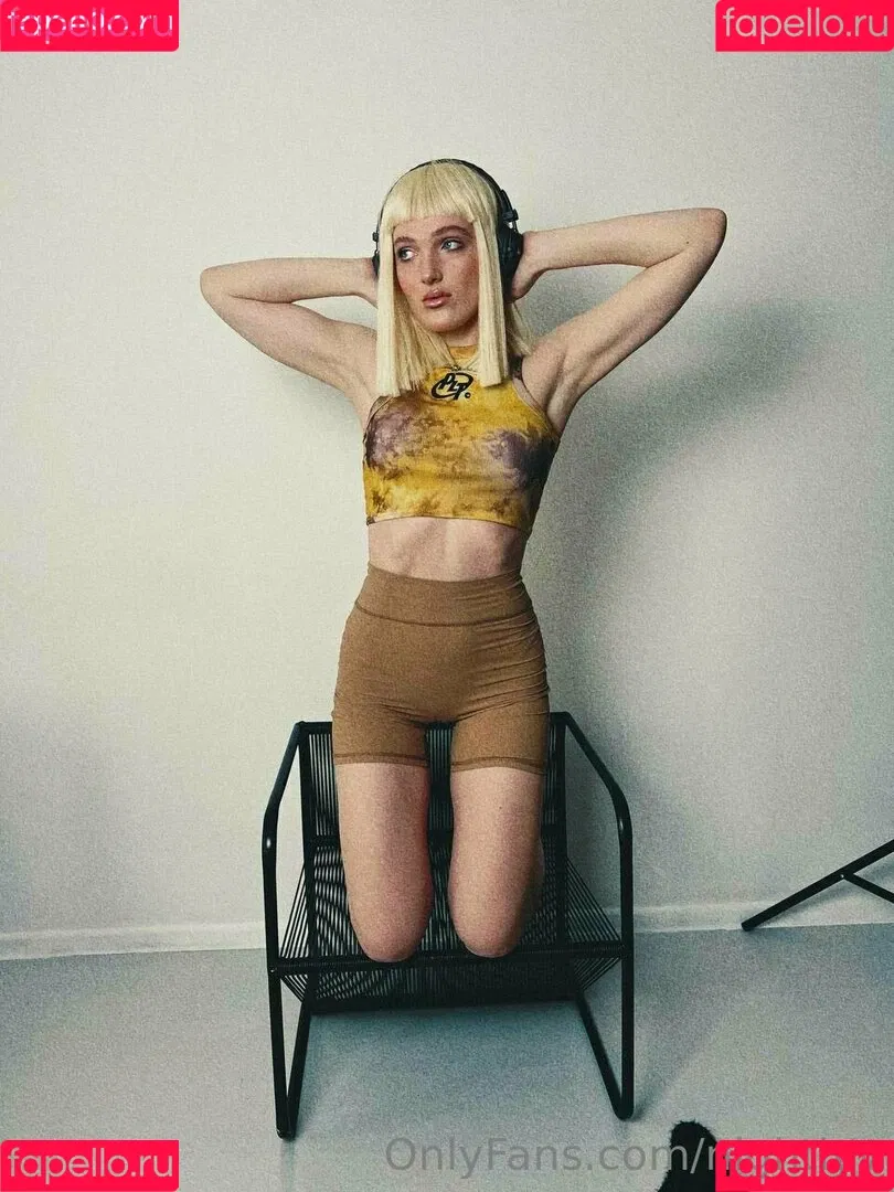 Nightlyy Onlyfans Photo Gallery 