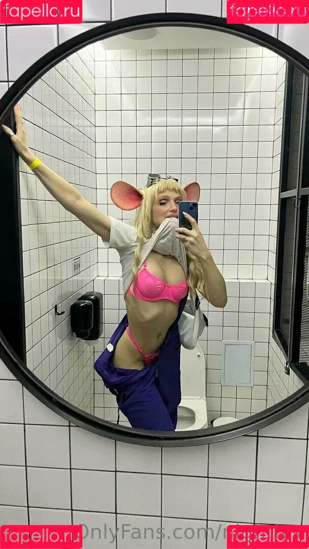 Nightlyy Onlyfans Photo Gallery 