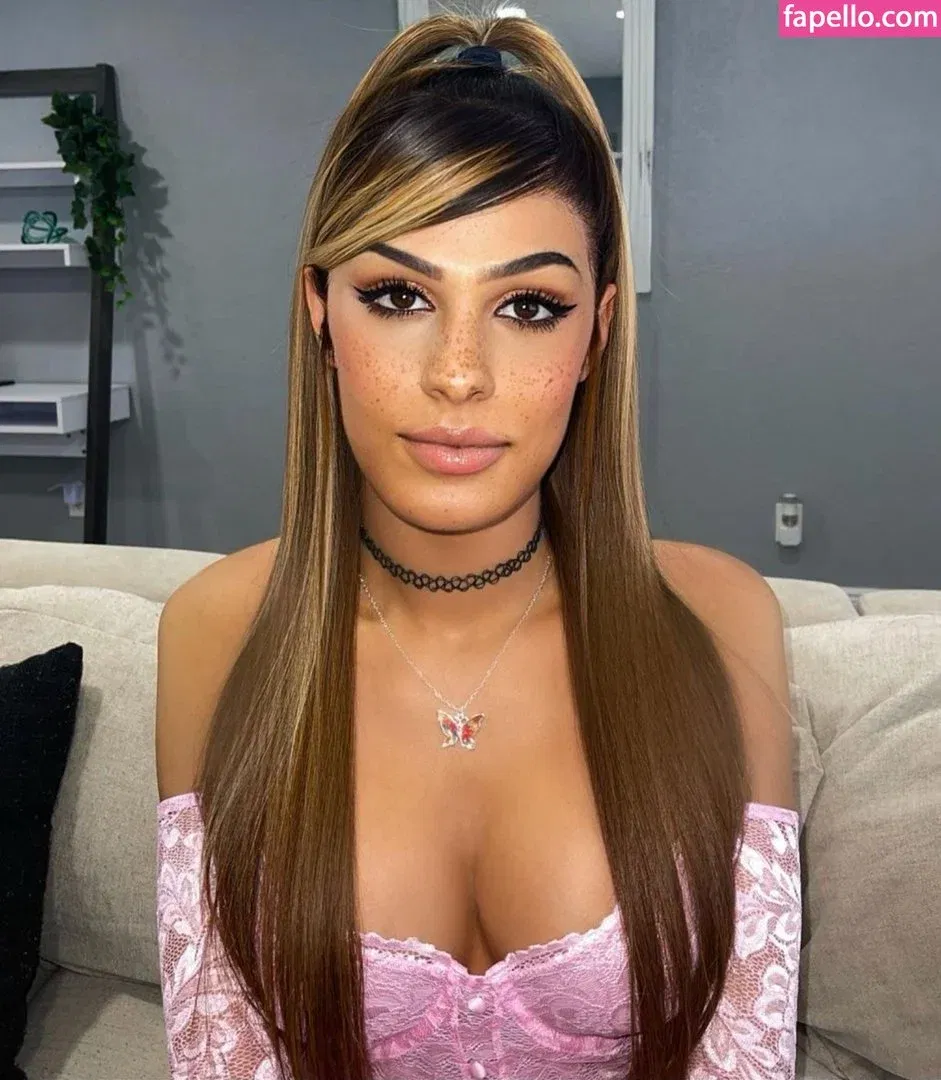 Juliebunny69 Onlyfans Photo Gallery 