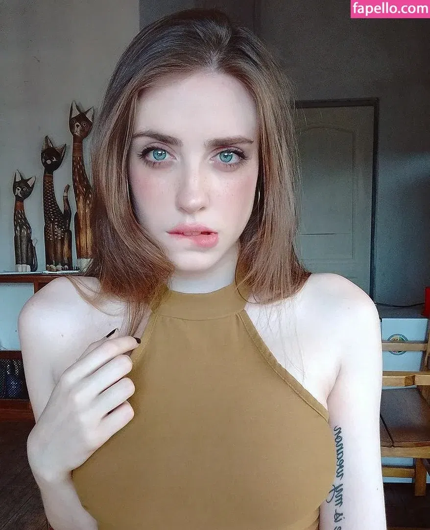 mikansg Onlyfans Photo Gallery 