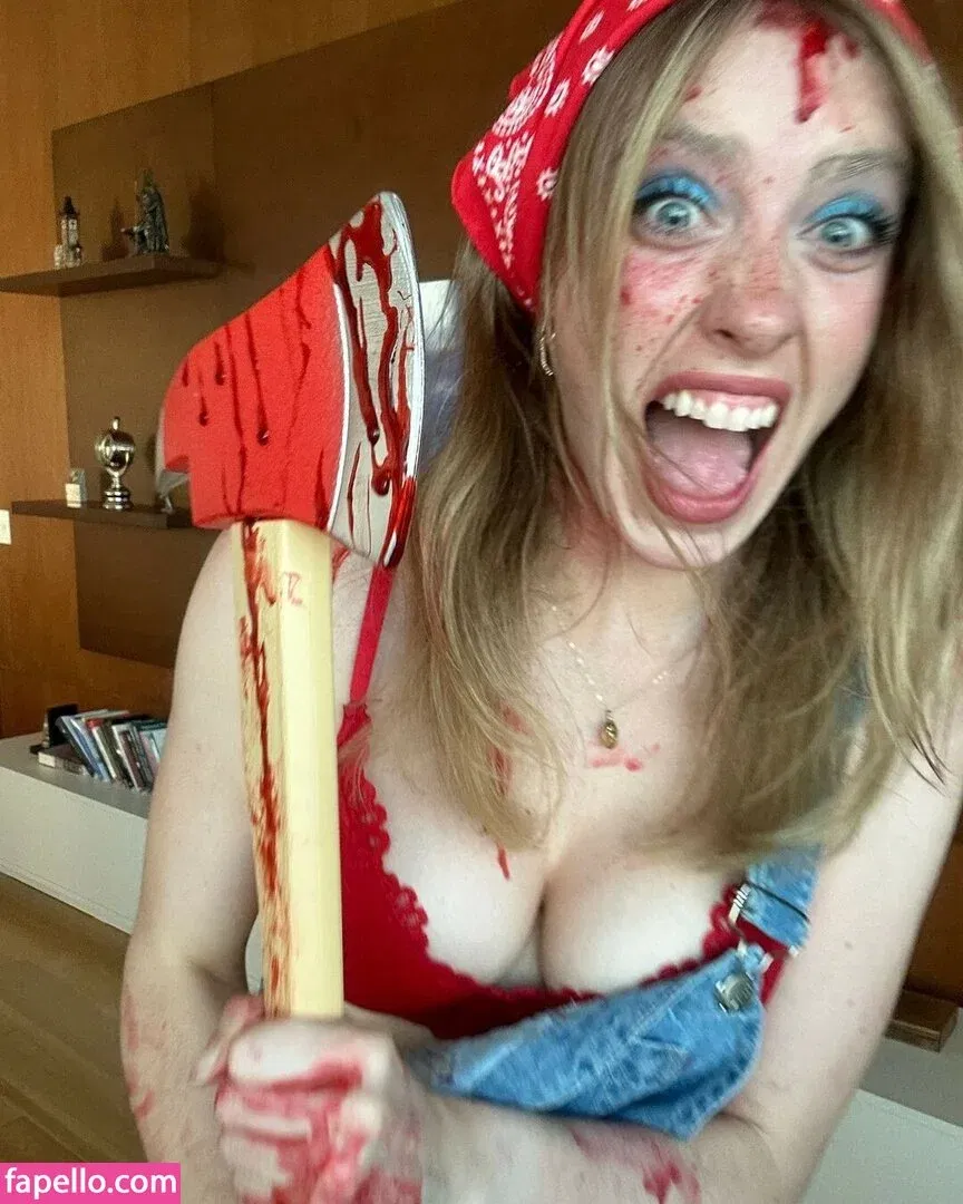 mikansg Onlyfans Photo Gallery 