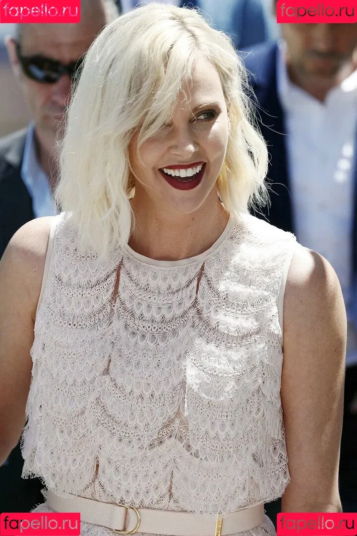 Charlize Theron Onlyfans Photo Gallery 