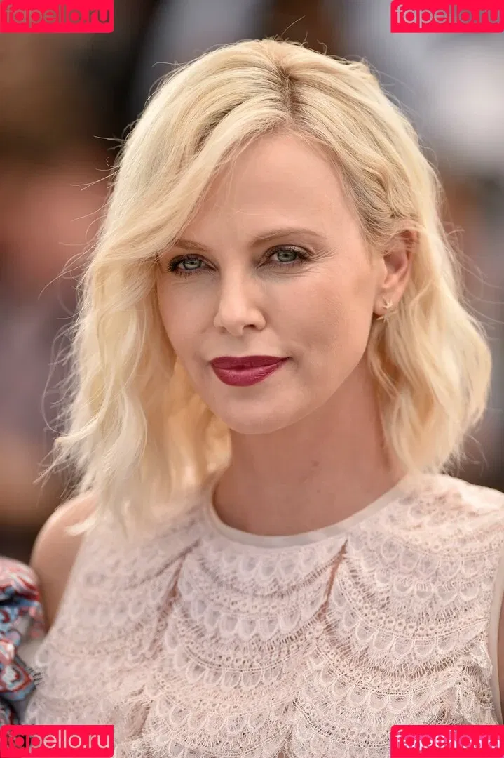 Charlize Theron Onlyfans Photo Gallery 