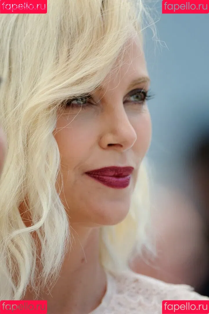 Charlize Theron Onlyfans Photo Gallery 