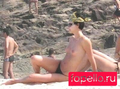 Charlize Theron Onlyfans Photo Gallery 