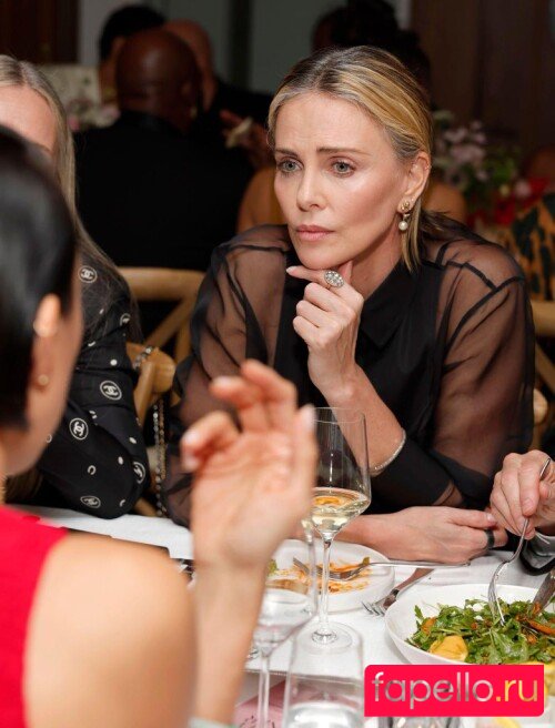 Charlize Theron Onlyfans Photo Gallery 