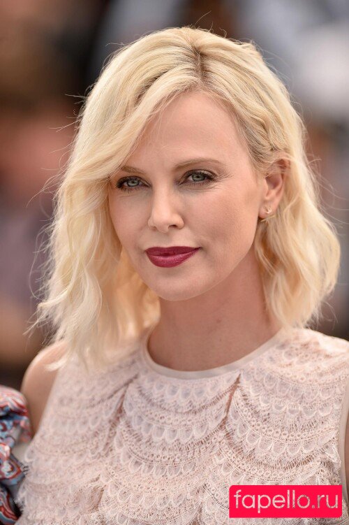 Charlize Theron Onlyfans Photo Gallery 