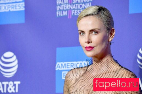 Charlize Theron Nude Onlyfans Photo 7