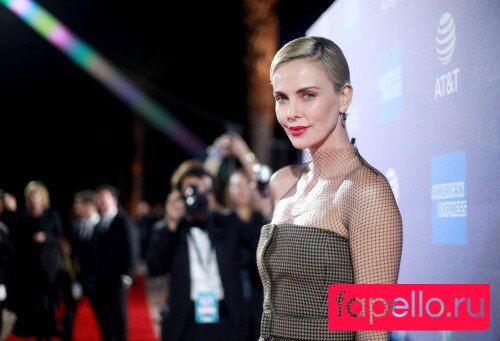 Charlize Theron Nude Onlyfans Photo 4