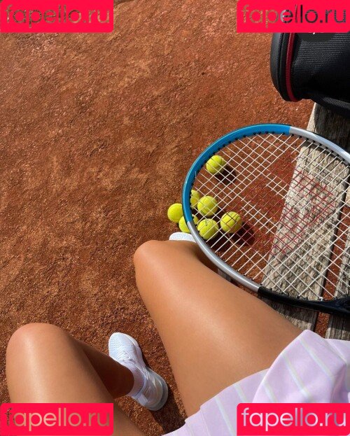 Anyatrades Onlyfans Photo Gallery 