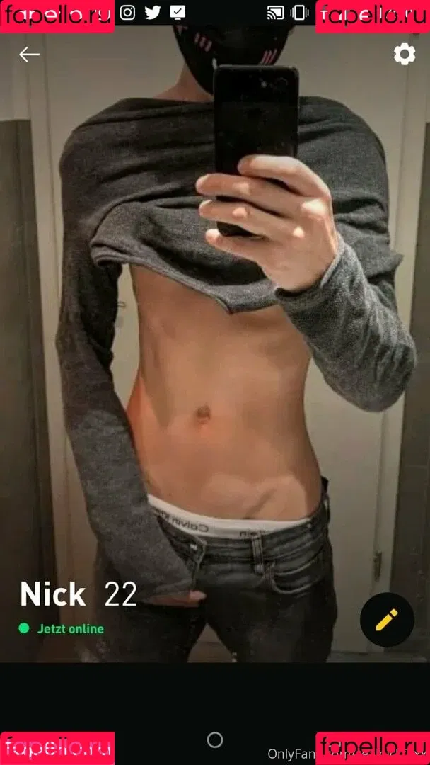 realnickfoxx Onlyfans Photo Gallery 