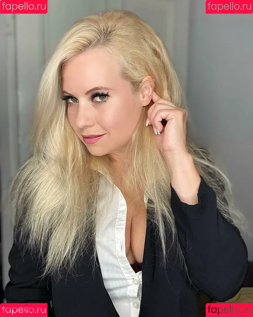 Steffi Landerer Onlyfans Photo Gallery 