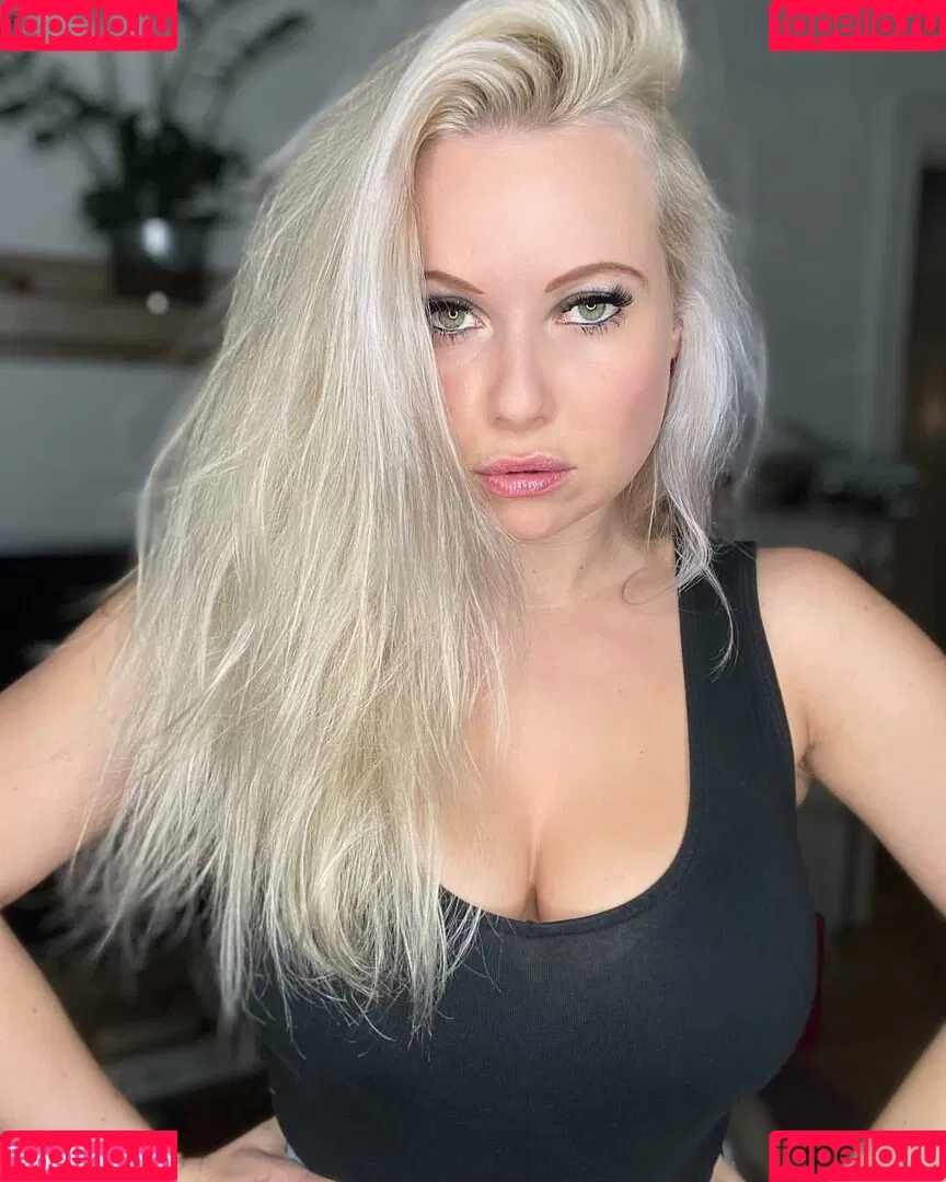 Steffi Landerer Onlyfans Photo Gallery 