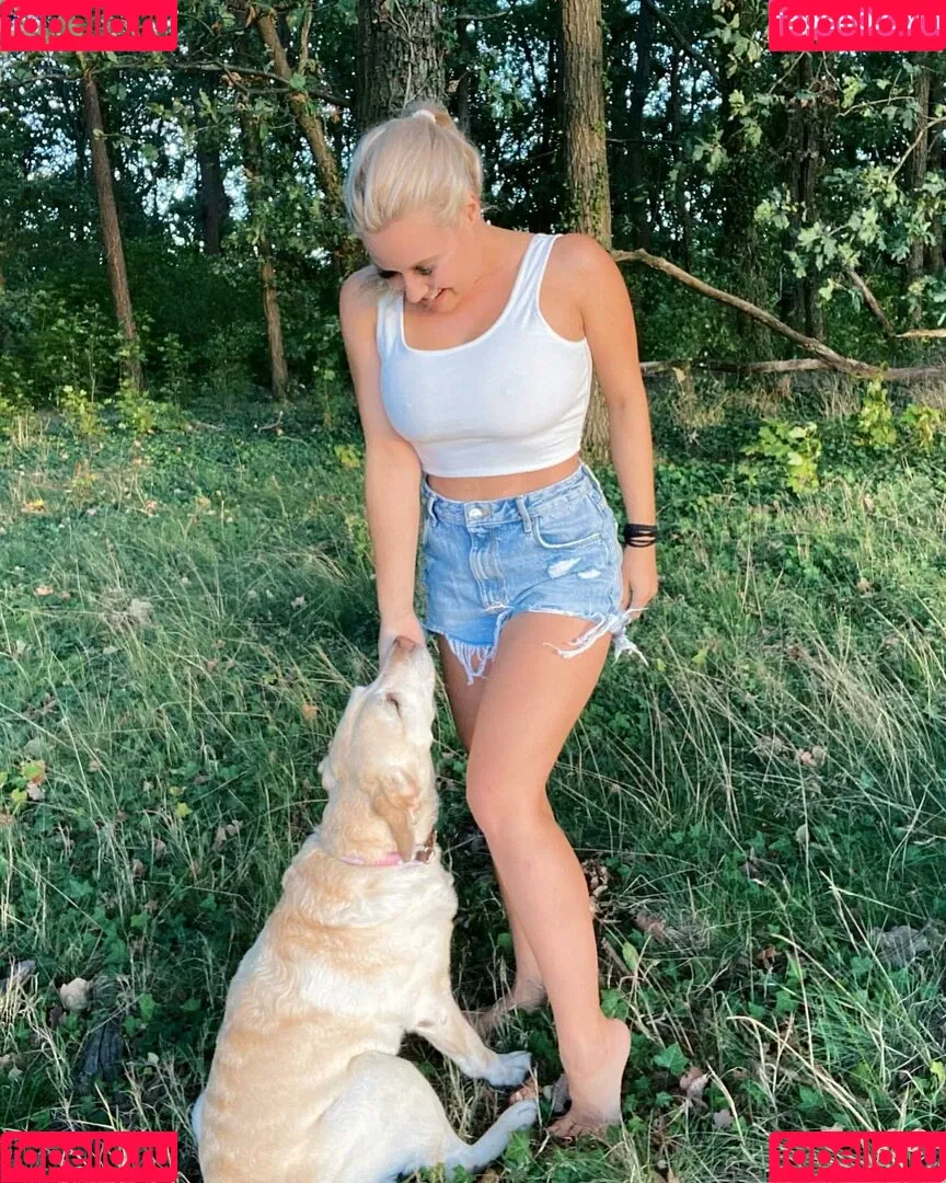 Steffi Landerer Onlyfans Photo Gallery 
