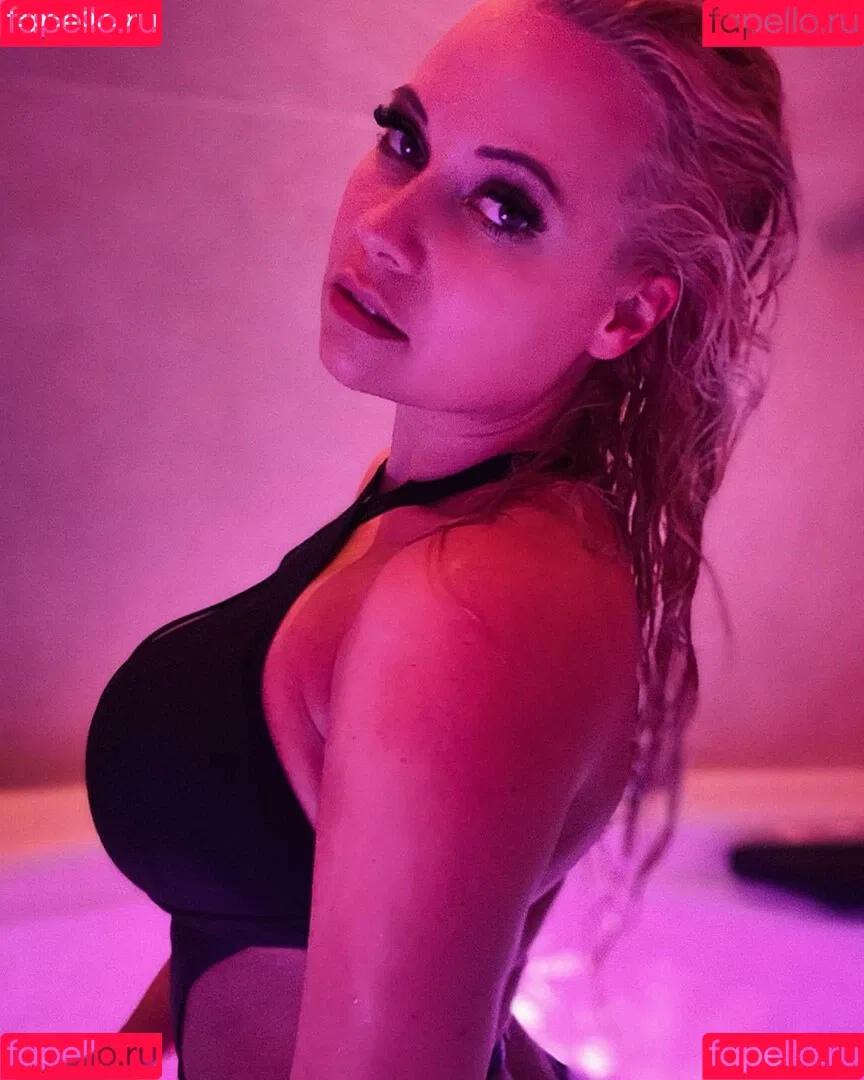Steffi Landerer Onlyfans Photo Gallery 