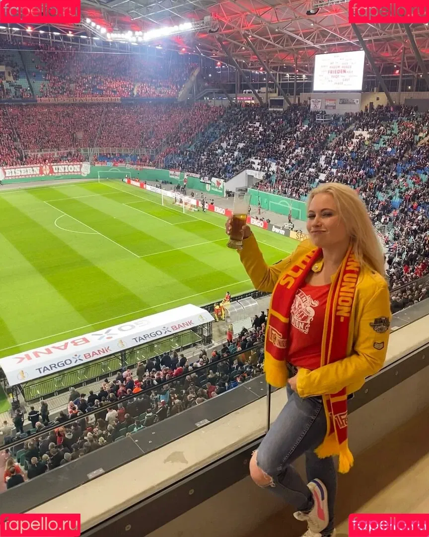 Steffi Landerer Onlyfans Photo Gallery 