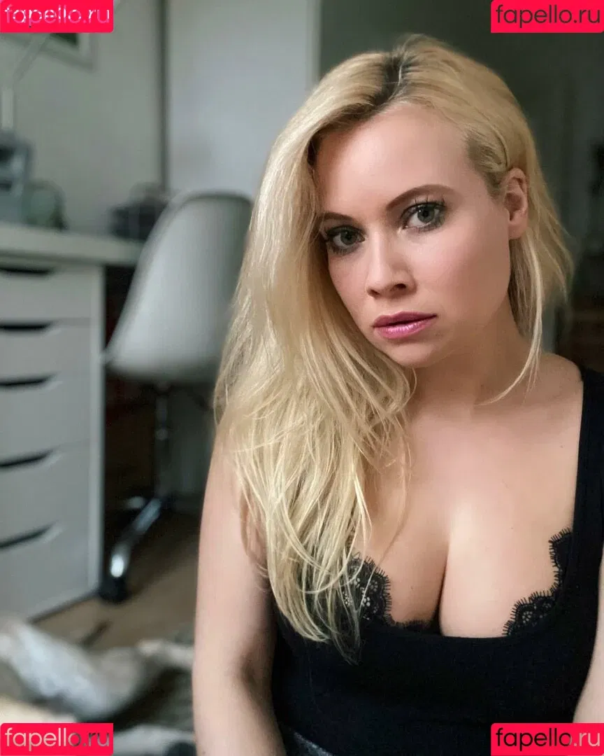 Steffi Landerer Onlyfans Photo Gallery 