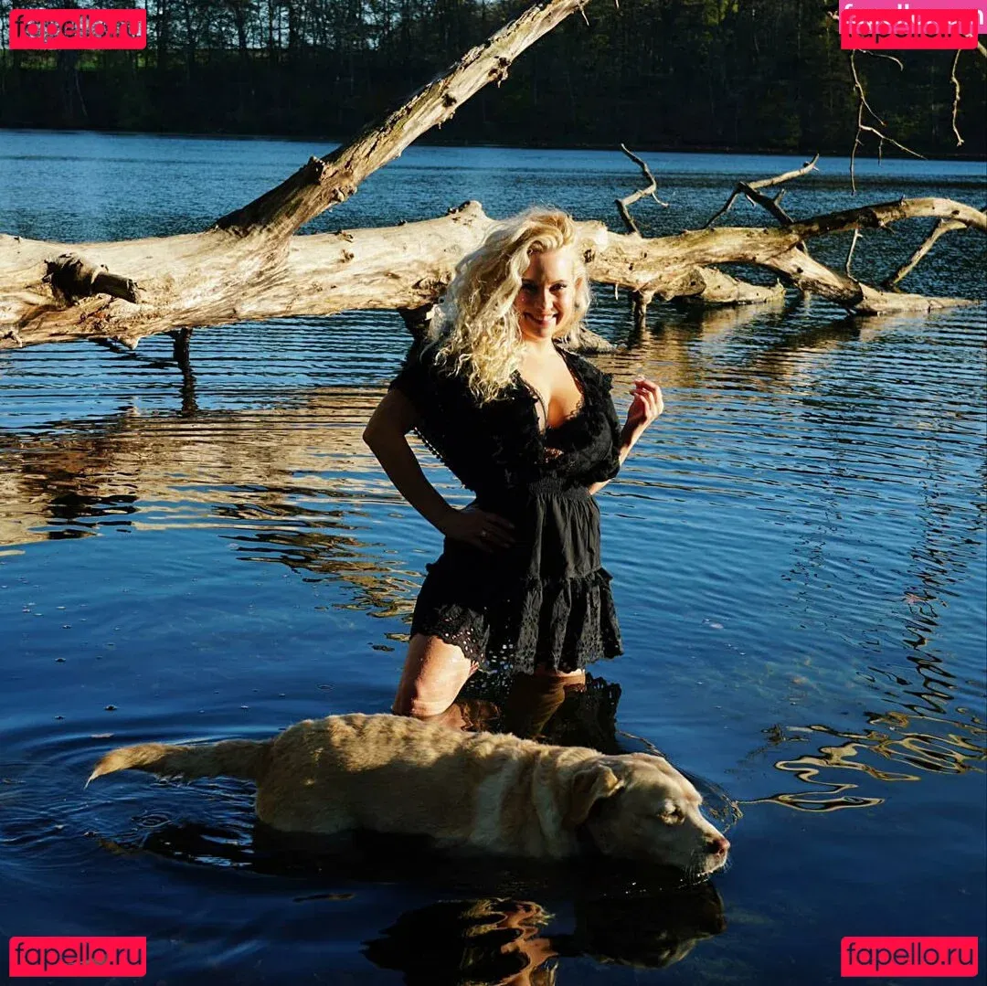 Steffi Landerer Onlyfans Photo Gallery 