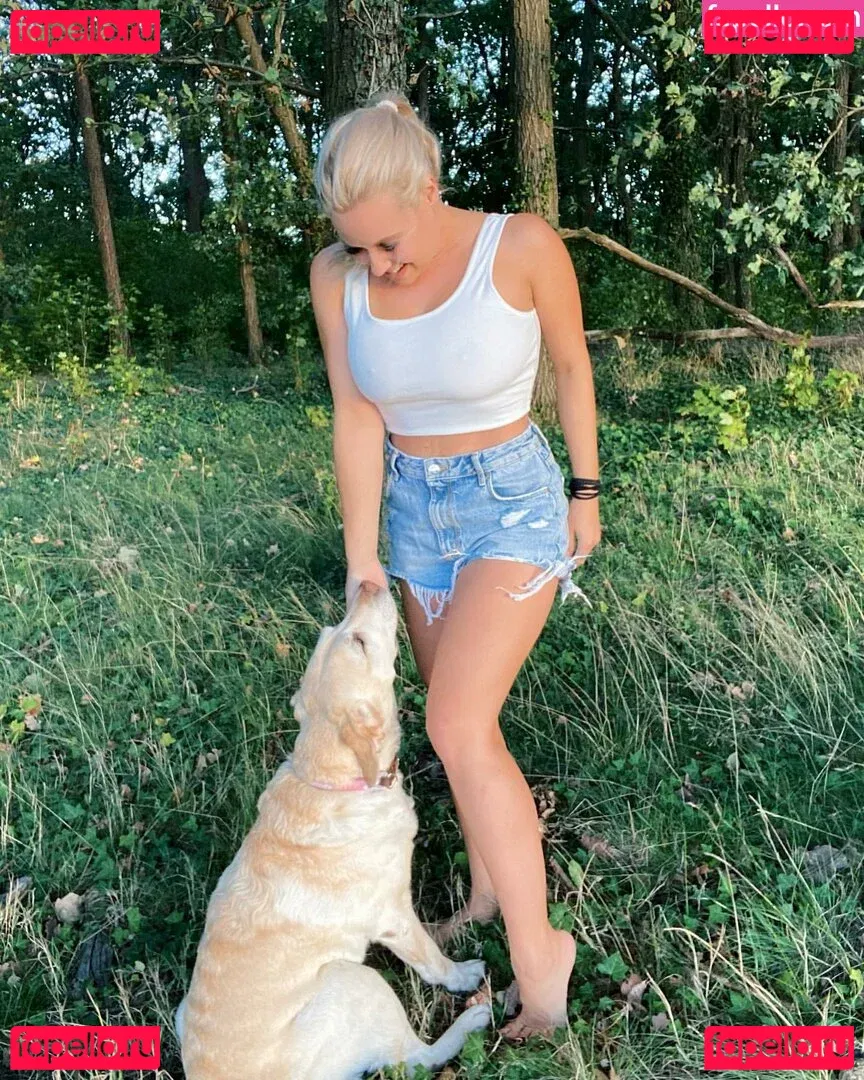 Steffi Landerer Onlyfans Photo Gallery 