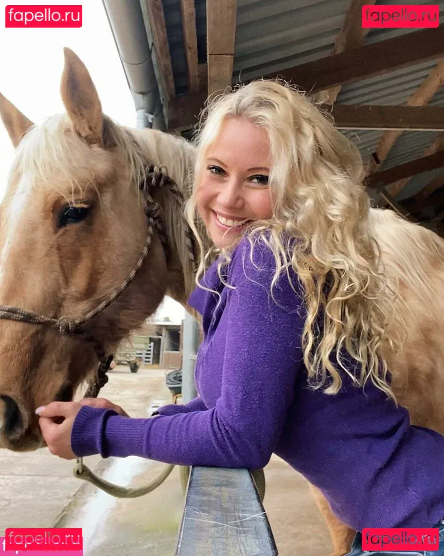 Steffi Landerer Onlyfans Photo Gallery 