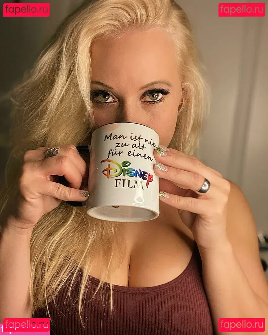 Steffi Landerer Onlyfans Photo Gallery 