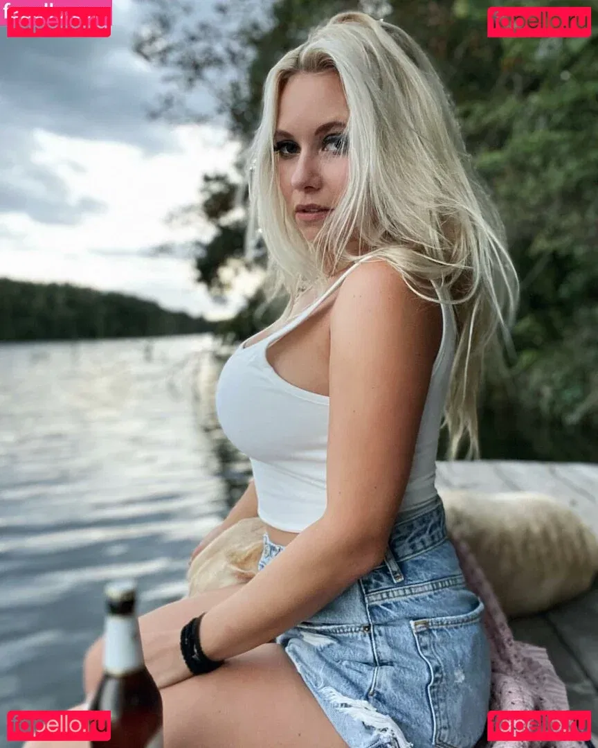 Steffi Landerer Onlyfans Photo Gallery 