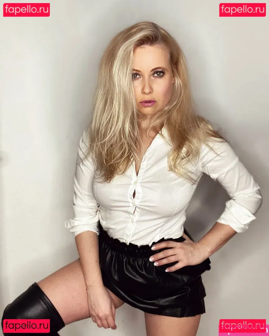 Steffi Landerer Onlyfans Photo Gallery 